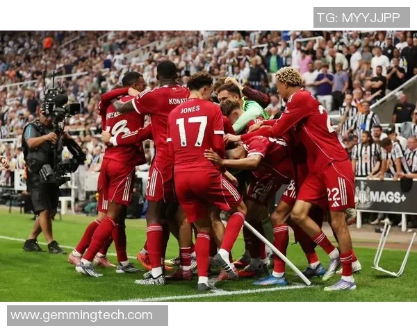 历史上的今天：必一体育传奇时刻回顾绝杀球的辉煌瞬间